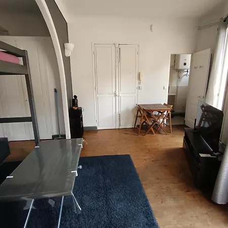 Climatise Centre Sur Apartment