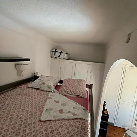 Climatise Centre Sur Apartment *